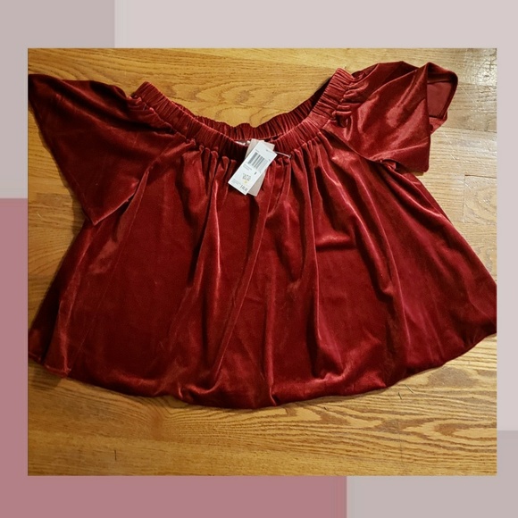 🆕️NWT Philosophy Velvet Off Shoulder Top - Picture 3 of 4